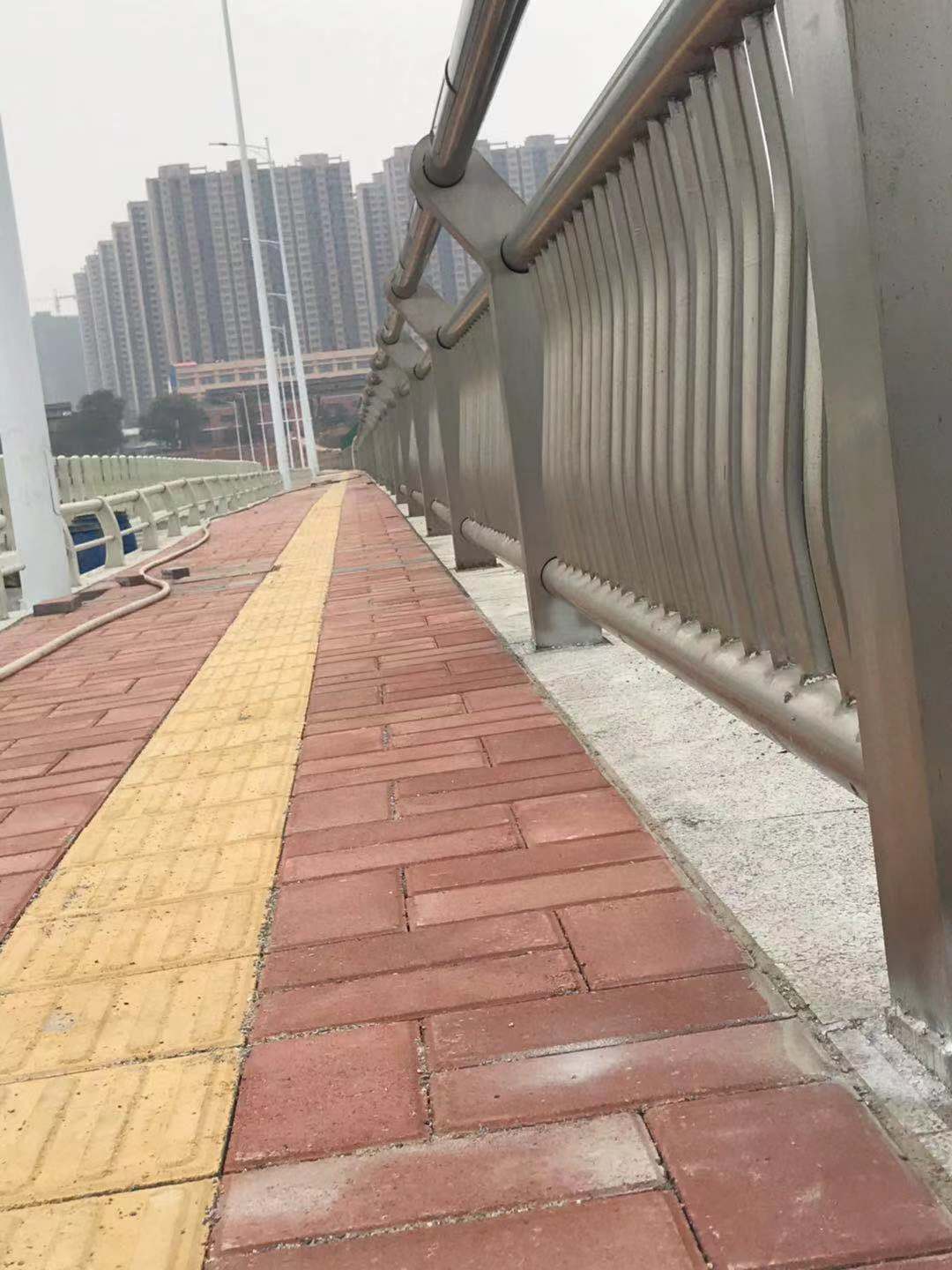 湖南衡陽護欄案例